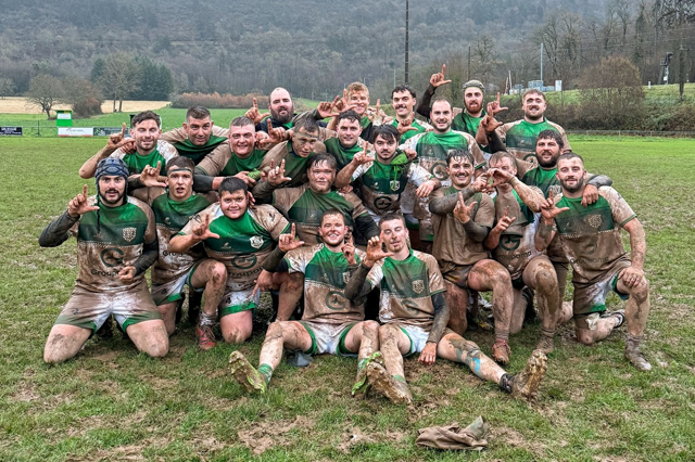 Le XV Suranais l'emporte à domicile contre le Racing Club de Genevois (Photo : xv suranais rugby / Facebook)