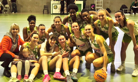 Très solides cette saison à domicile, les féminines de Saint-Rémy Sports Basket s'offre un nouveau succès devant leur public (Photo : Saint Rémy Sports Basket / Facebook)