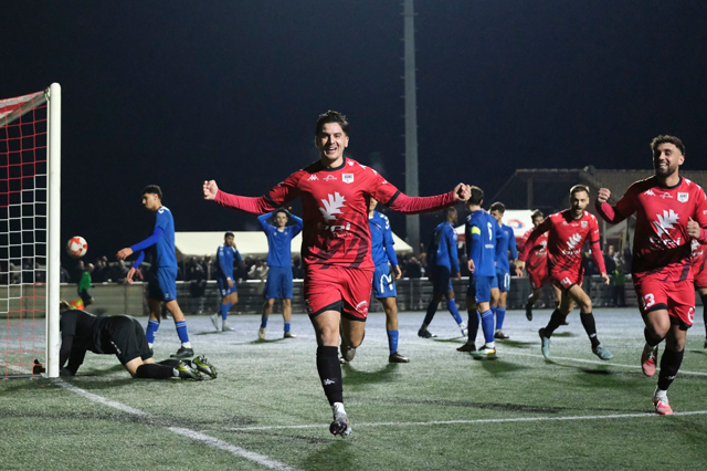 L'AS Misérieux Trévoux l'emporte contre la réserve du FBBP01 en fin de match (Photo : Georges Fernandes / ASMT)