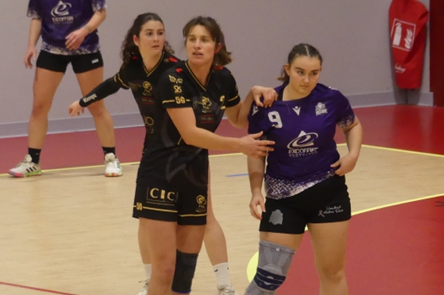 Les Oyonaxiennes se sont inclinées ce week-end face à un concurrent pour le maintien (Photo : Coralie Lamy-Pithos / Club)