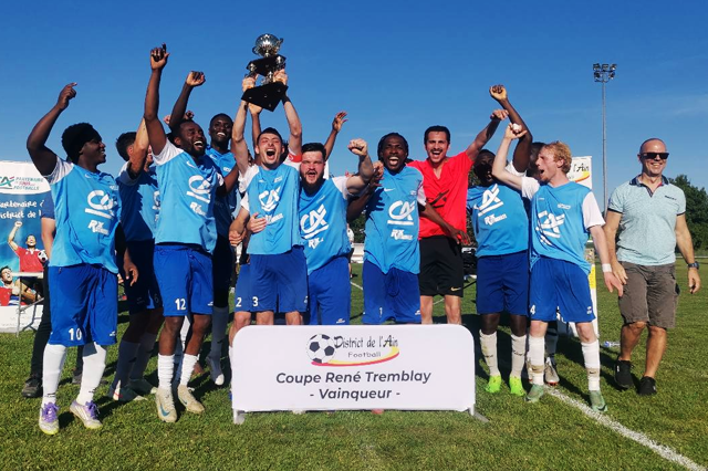 L'AS Grièges Pont-de-Veyle, vainqueur de la coupe René Tremblay (Photo : District de l'Ain de football)