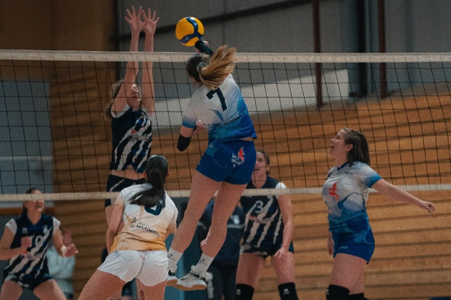 Le VC Meximieux remporte son match de barrage contre Saint-Egrève (Photo : @vcmeximieux / Instagram)