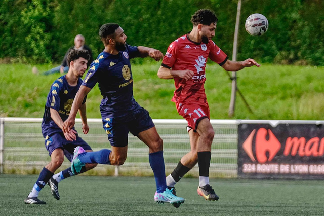 Il y a quelques semaines, l'AS Misérieux Trévoux et le PVFC Oyonnax s'étaient neutralisé en R1 (Photo : Georges Fernandes / ASMT)